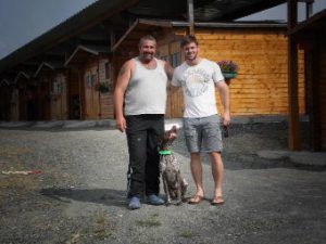 Joueur du Castres olympique à la Élevage canin et pension animalière Des Pas Des Bêtes